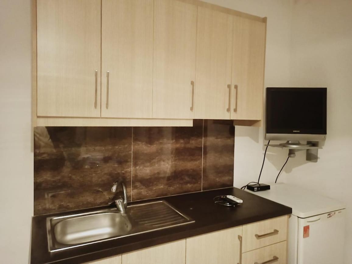 Apartament Gerdani Leilighet Ksamil Eksteriør bilde